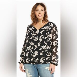 TORRID Black Floral Print Crossback Banded Bottom Top Size 2X
